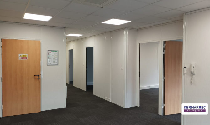 location Bureaux 127.00 m²