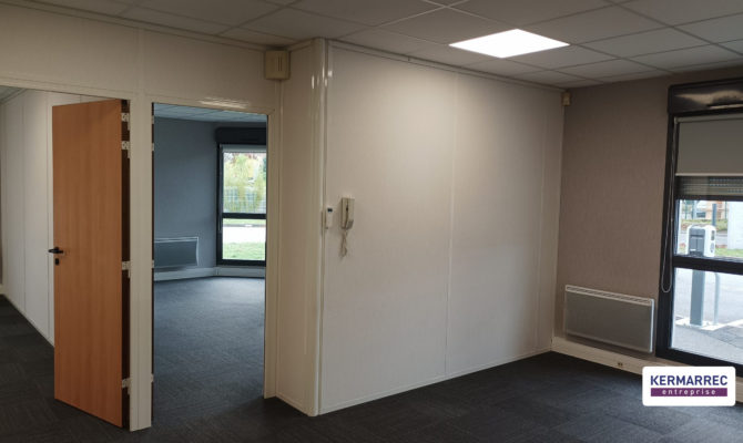 location Bureaux 127.00 m²