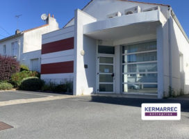 location Bureaux 283.00 m² Rezé 44
