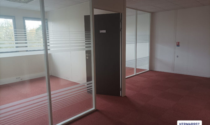 location Bureaux 205.00 m²