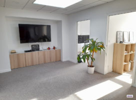location Local d'activité 200.00&nbsp;m² Saint-Gilles 35