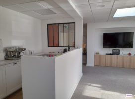 location Local d'activité 200.00&nbsp;m² Saint-Gilles 35
