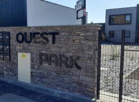 location Local d'activité 200.00&nbsp;m² Saint-Gilles 35