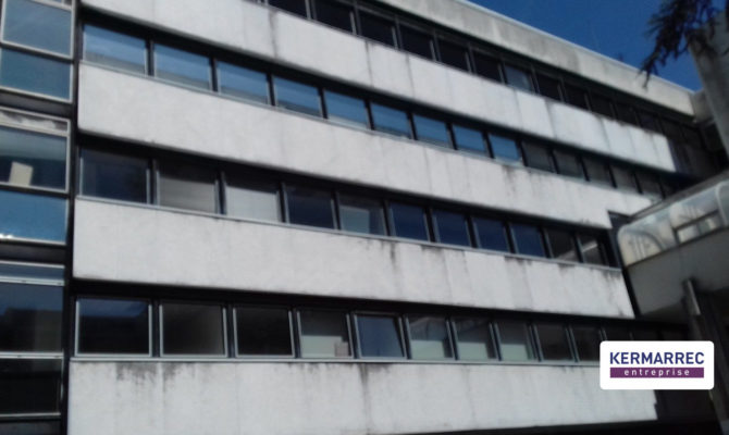 location Bureaux 665.00 m²