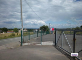 achat Local d'activité 450.00&nbsp;m² Saint-Aubin-du-Cormier 35