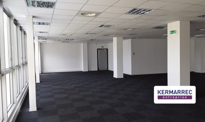 location Bureaux 113.00 m²