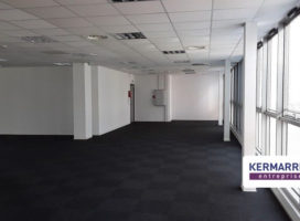 location Bureaux 113.00 m² Saint-Herblain 44