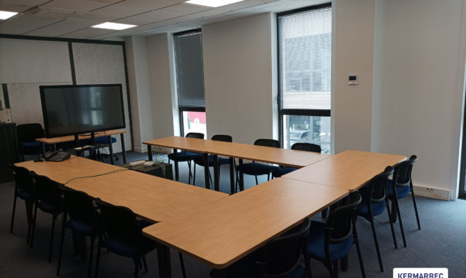 location Bureaux 245.00 m²