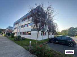 location Bureaux 100.00 m² Saint-Herblain 44