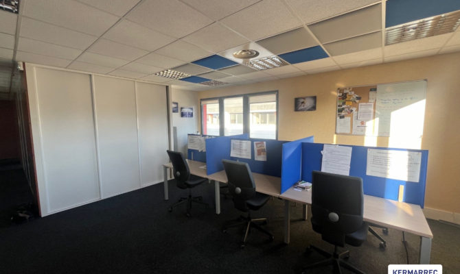 location Bureaux 100.00 m²