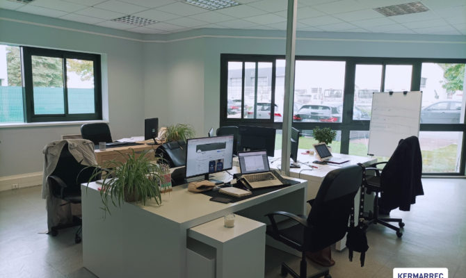 location Bureaux 108.00 m²