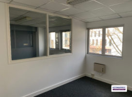 location Bureaux 70.00 m² Saint-Herblain 44