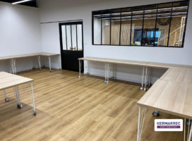 location Local d'activité 244.00 m² Plescop 56