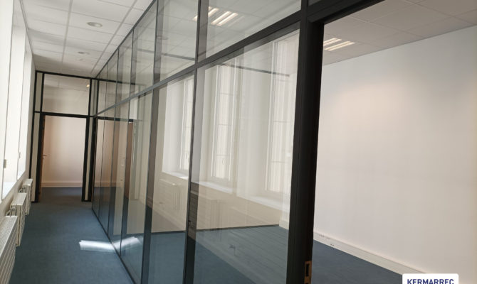 location Bureaux 69.00 m²