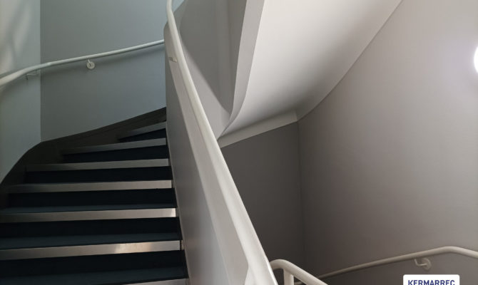 location Bureaux 69.00 m²