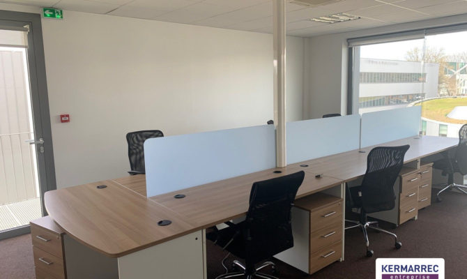 location Bureaux 217.00 m²