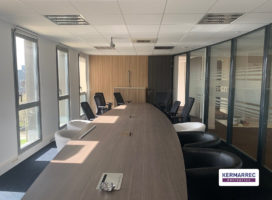 location Bureaux 217.00 m² Saint-Herblain 44