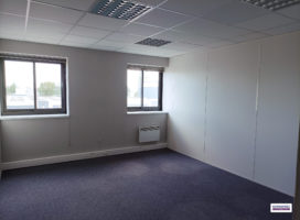 location Bureaux 203.20 m² Bouguenais 44