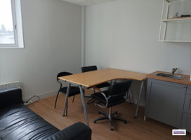 location Bureaux 54.50 m² SAINT HERBLAIN 44
