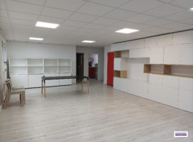 location Bureaux 98.00 m² Couëron 44