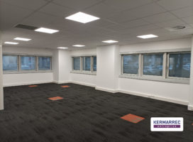 location Bureaux 275.00 m² Nantes 44