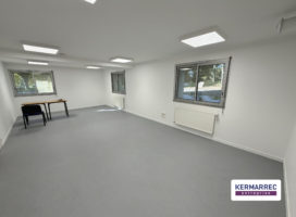 location Bureaux 120.00 m² Vannes 56