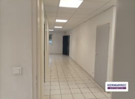 location Bureaux 98.00 m² Couëron 44