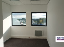 location Bureaux 154.00 m² Nantes 44
