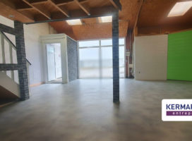 location Local d'activité 100.00&nbsp;m² Saint-Avé 56