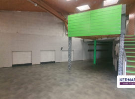 location Local d'activité 100.00&nbsp;m² Saint-Avé 56