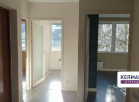 achat Bureaux 150.00 m² Nantes 44