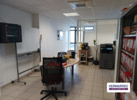 location Bureaux 87.00&nbsp;m² Rezé 44