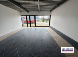 location Local Commercial 100.00&nbsp;m² Séné 56