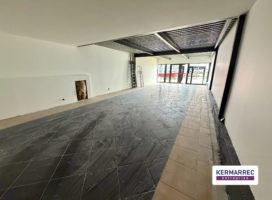 location Local Commercial 100.00&nbsp;m² Séné 56