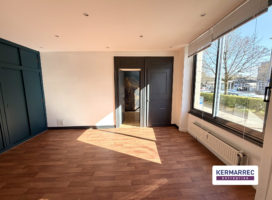 location Bureaux 80.00 m² Vannes 56