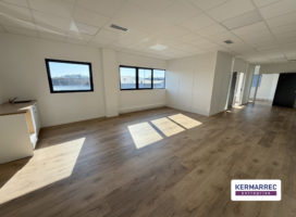 achat Bureaux 90.00 m² Séné 56