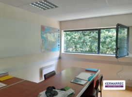 location Local d'activité 590.00&nbsp;m² La Mézière 35