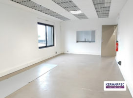 location Local d'activité 280.00&nbsp;m² Melesse 35
