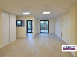 location Bureaux 142.00 m² Nantes 44