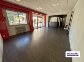 location Bureaux 138.00 m² Vannes 56