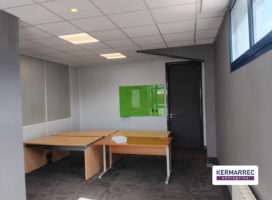 location Bureaux 320.00 m² Pacé 35