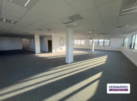 achat Bureaux 310.00 m² Saint-Herblain 44