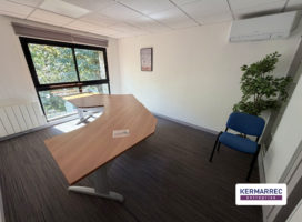 location Bureaux 150.00 m² Vannes 56
