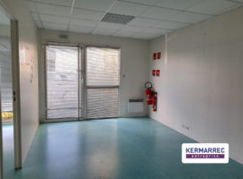 location Local d'activité 240.00 m² Saint-Aubin-du-Cormier 35