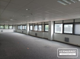 location Bureaux 387.00 m² Nantes 44