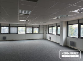 location Bureaux 387.00 m² Nantes 44