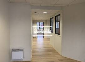 location Bureaux 151.00 m² Rennes 35
