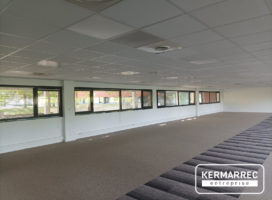 location Bureaux 383.00 m² Saint-Herblain 44