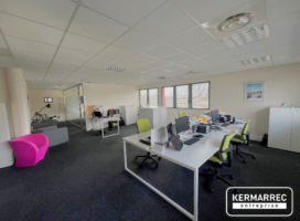 location Bureaux 113.00 m² Saint-Herblain 44