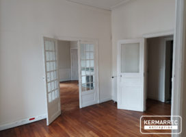 location Bureaux 133.00 m² Nantes 44
